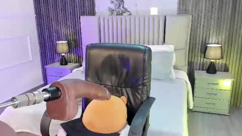 Lilly Ortiz online show from July 28, 2026, 7:26 pm