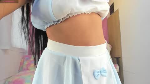 lillyy16 online show from October 17, 2025, 11:02 am