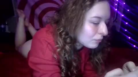 Snapshot of lilpies chatting on January 29, 2025, 3:44 am LilPies  online show from January 29, 2025, 3:44 am