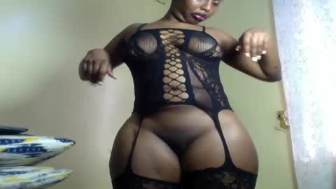 Snapshot of lilpretty16 chatting on July 7, 2026, 1:04 pm lilpretty16 online show from July 7, 2026, 1:04 pm