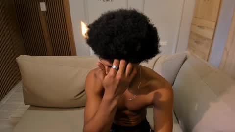 Snapshot of lilr_ chatting on December 10, 2024, 1:11 pm lilr_ online show from December 10, 2024, 1:11 pm