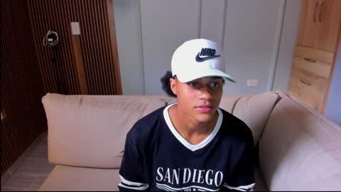Snapshot of lilr_ chatting on January 13, 2025, 5:02 pm lilr_ online show from January 13, 2025, 5:02 pm