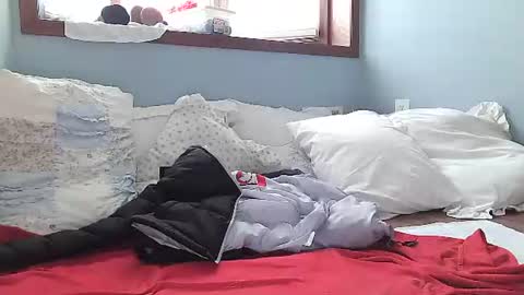 Lilrosiedoll online show from February 20, 2025, 5:29 pm