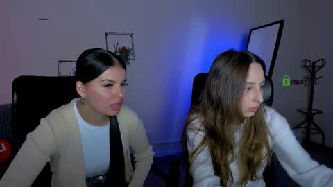 Snapshot of lilu_pink chatting on September 24, 2025, 6:06 am lilu_pink online show from September 24, 2025, 6:06 am