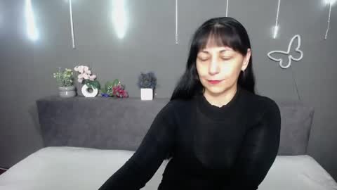 Snapshot of lilugrants chatting on May 3, 2026, 6:14 pm lilugrants online show from May 3, 2026, 6:14 pm
