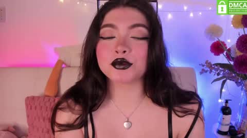 Snapshot of lily_cherry0 chatting on April 22, 2026, 10:22 pm lily_cherry0 online show from April 22, 2026, 10:22 pm