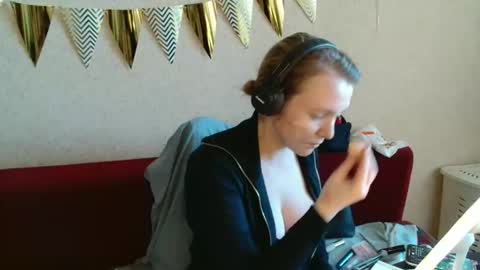 Snapshot of lily_dollyx chatting on February 14, 2026, 12:02 pm Lily dollyx online show from February 14, 2026, 12:02 pm