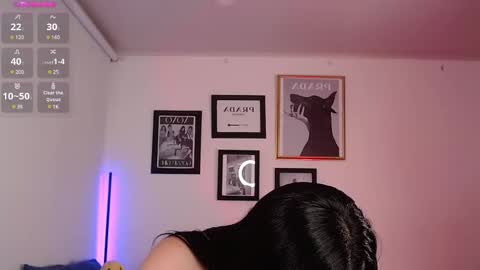 Snapshot of lily_evans_ chatting on January 29, 2025, 2:09 am just lily online show from January 29, 2025, 2:09 am