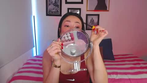 Snapshot of lily_evans_ chatting on February 13, 2025, 7:10 pm just lily online show from February 13, 2025, 7:10 pm