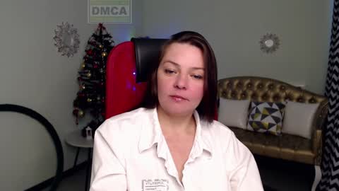 Lily online show from December 27, 2024, 6:57 am