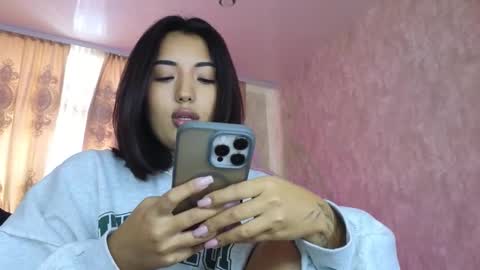 Lily online show from January 12, 2026, 8:52 am