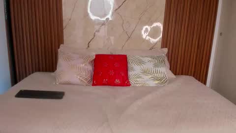 Snapshot of lily_hiill chatting on January 12, 2026, 6:46 pm lily_hiill online show from January 12, 2026, 6:46 pm