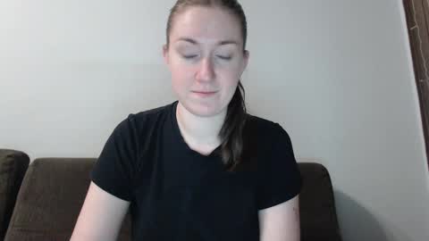 lily_love_x online show from February 2, 2025, 2:27 am