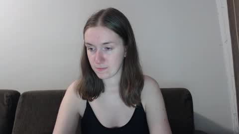 lily_love_x online show from September 25, 2025, 10:13 pm