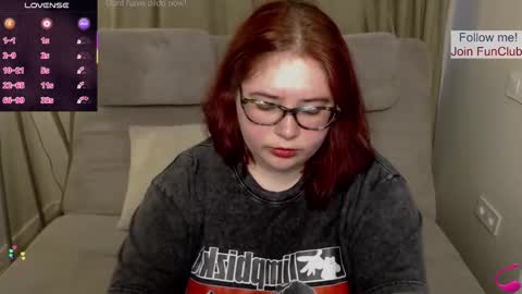 Elina  online show from November 22, 2025, 1:54 pm