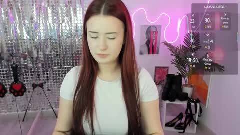 Lily online show from February 7, 2026, 2:21 pm