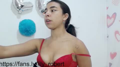 Lily Roberts online show from September 13, 2025, 3:06 am