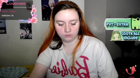 Snapshot of lily_shamy chatting on January 12, 2025, 8:03 pm Alice online show from January 12, 2025, 8:03 pm