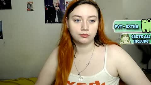 Snapshot of lily_shamy chatting on January 24, 2025, 4:39 pm Alice online show from January 24, 2025, 4:39 pm