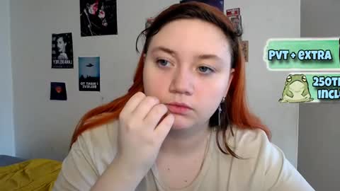 Snapshot of lily_shamy chatting on February 15, 2025, 12:11 pm Alice online show from February 15, 2025, 12:11 pm