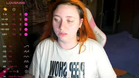 Snapshot of lily_shamy chatting on May 13, 2026, 6:38 pm Alice online show from May 13, 2026, 6:38 pm