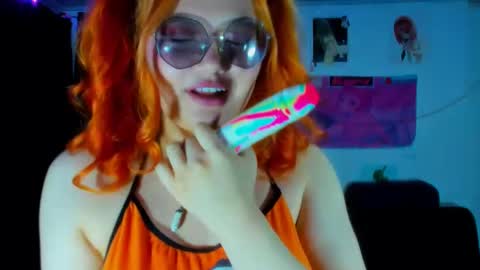 Snapshot of lily_stone04 chatting on December 5, 2024, 8:11 am lily_stone04 online show from December 5, 2024, 8:11 am