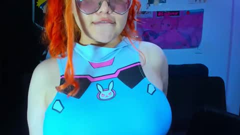 Snapshot of lily_stone04 chatting on October 22, 2025, 5:19 am lily_stone04 online show from October 22, 2025, 5:19 am