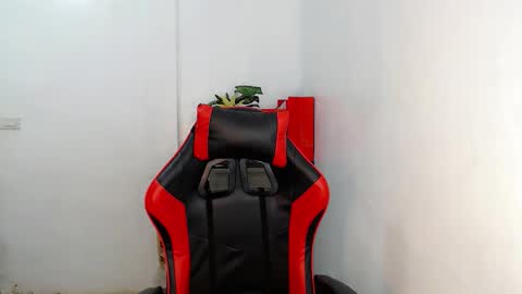 Youre pleasure Lily online show from November 4, 2025, 3:49 am