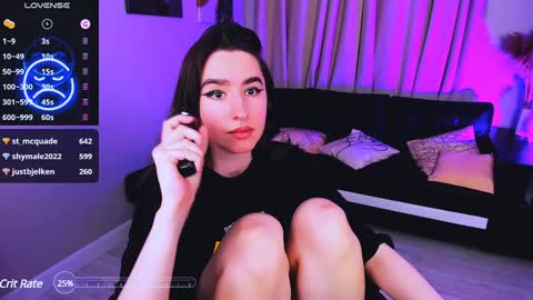 LILY online show from December 7, 2024, 7:10 pm