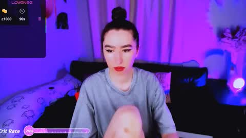 LILY online show from September 13, 2025, 9:42 am