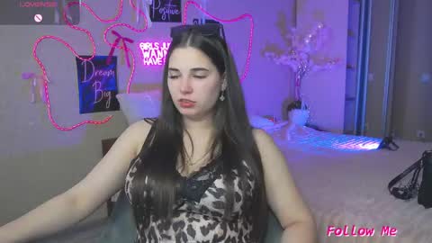 Snapshot of lilyahot68 chatting on May 11, 2026, 7:03 am Lilya online show from May 11, 2026, 7:03 am