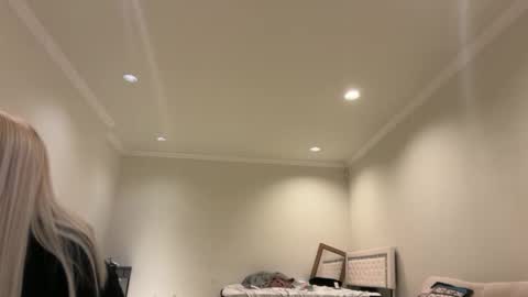 Snapshot of lilybrown07 chatting on February 14, 2026, 10:06 pm lilybrown07 online show from February 14, 2026, 10:06 pm