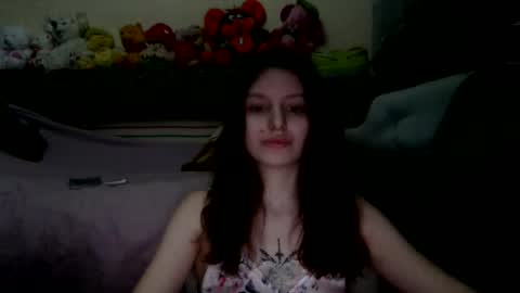 lilycandy_ online show from February 4, 2025, 4:08 pm