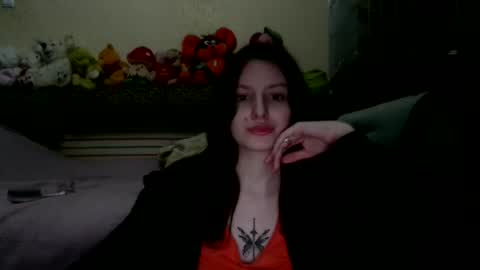 lilycandy_ online show from February 7, 2025, 3:08 pm