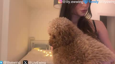 Lily   online show from January 11, 2026, 3:39 pm