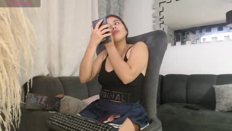 Snapshot of lilyford_ chatting on July 11, 2026, 5:54 am lily online show from July 11, 2026, 5:54 am