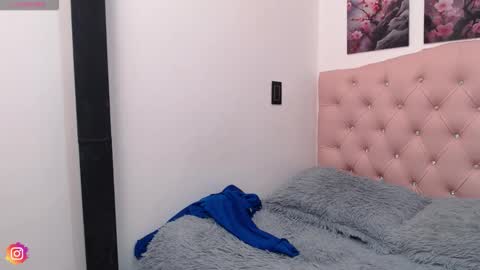 lilyfox23 online show from January 12, 2026, 12:43 pm