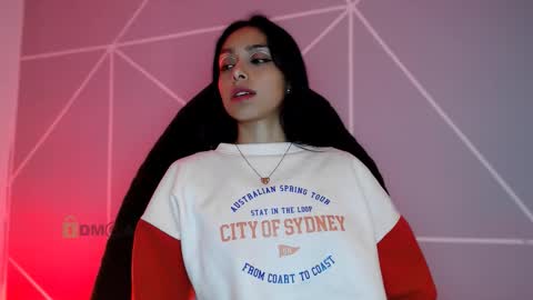 Liliana louise online show from February 14, 2026, 6:48 pm