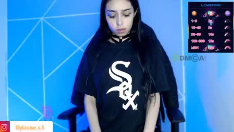 Snapshot of lilylouisee_ chatting on May 3, 2026, 11:55 pm Liliana louise online show from May 3, 2026, 11:55 pm
