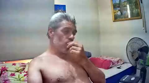 lilylovelyman50 online show from July 16, 2026, 7:25 am