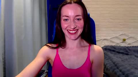Lily online show from June 5, 2026, 9:15 am
