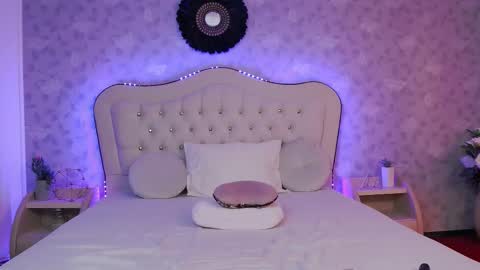      online show from February 9, 2025, 7:27 am