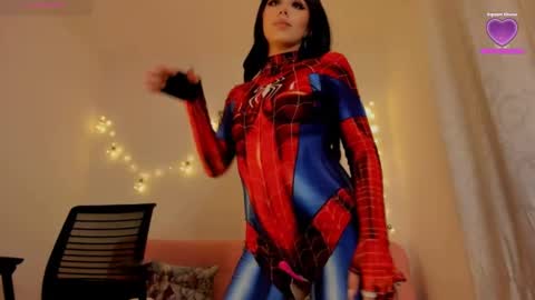 lily help me to collect more cosplay online show from January 16, 2025, 5:00 am