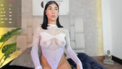 Snapshot of lilyrousse_ chatting on June 4, 2026, 11:49 am online show from June 4, 2026, 11:49 am