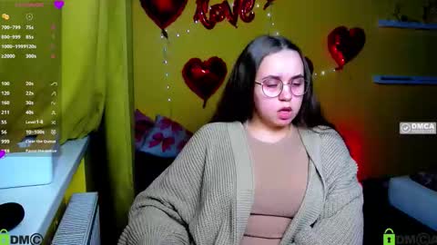 Snapshot of lilysweet13 chatting on February 8, 2026, 5:49 pm Lily online show from February 8, 2026, 5:49 pm