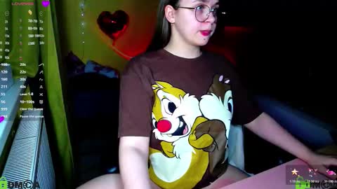 Snapshot of lilysweet13 chatting on February 28, 2026, 9:27 pm Lily online show from February 28, 2026, 9:27 pm