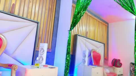 Lilly online show from April 1, 2026, 12:00 am