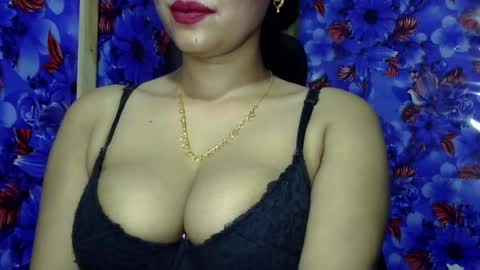 limaakter246618 online show from August 3, 2026, 12:09 am