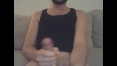 Snapshot of limpia3333 chatting on November 12, 2025, 4:51 pm Bigcockonut online show from November 12, 2025, 4:51 pm