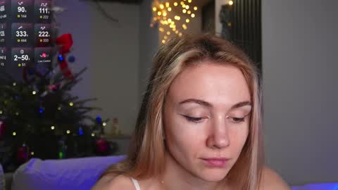 Snapshot of limy_sweet chatting on January 16, 2025, 5:21 am limy_sweet online show from January 16, 2025, 5:21 am